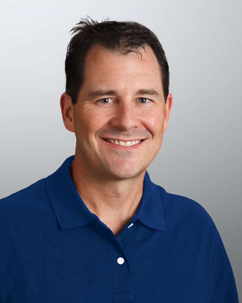 Rob - light grey background - looking right